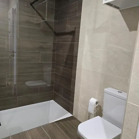 El Casal, Casa Amparo Apartman Grado